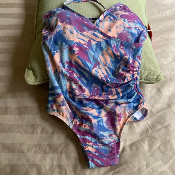 NWT Freely one piece swimsuit. Womens Missy faux wrap. - Picture 8 of 11